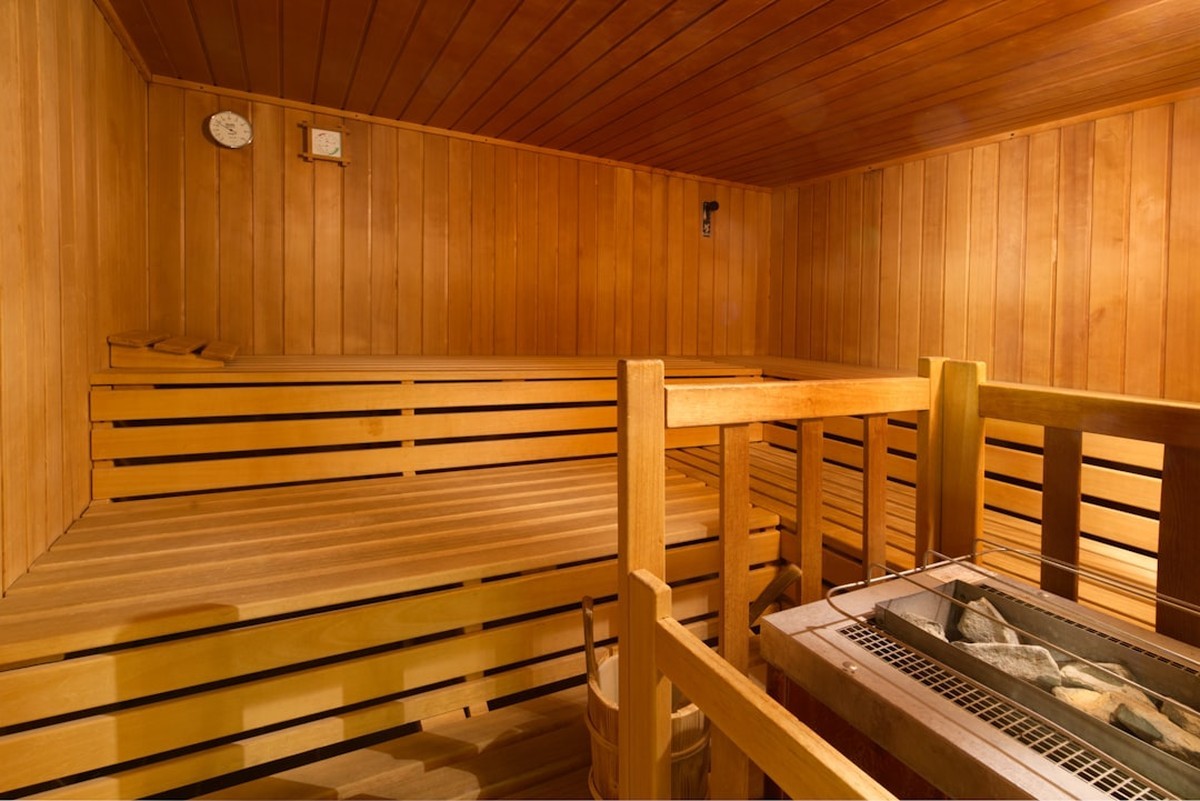 Best Wellness Spa Packages Under $200 in Edmonton: The Complete 2026 Guide Best Wellness Spa Packages Under $200 in Edmonton: The Complete 2026 Guide
