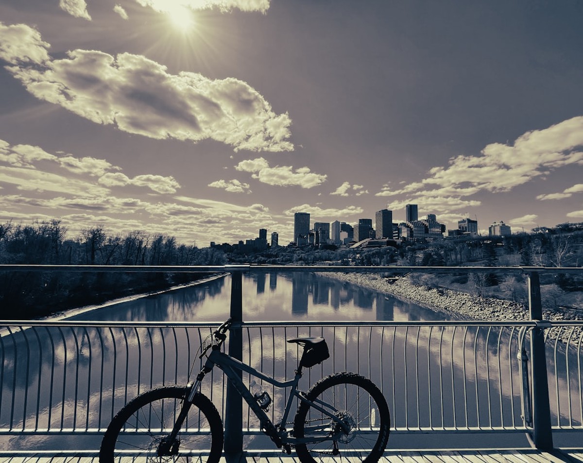best bike commuting routes in edmonton a step by step s clean