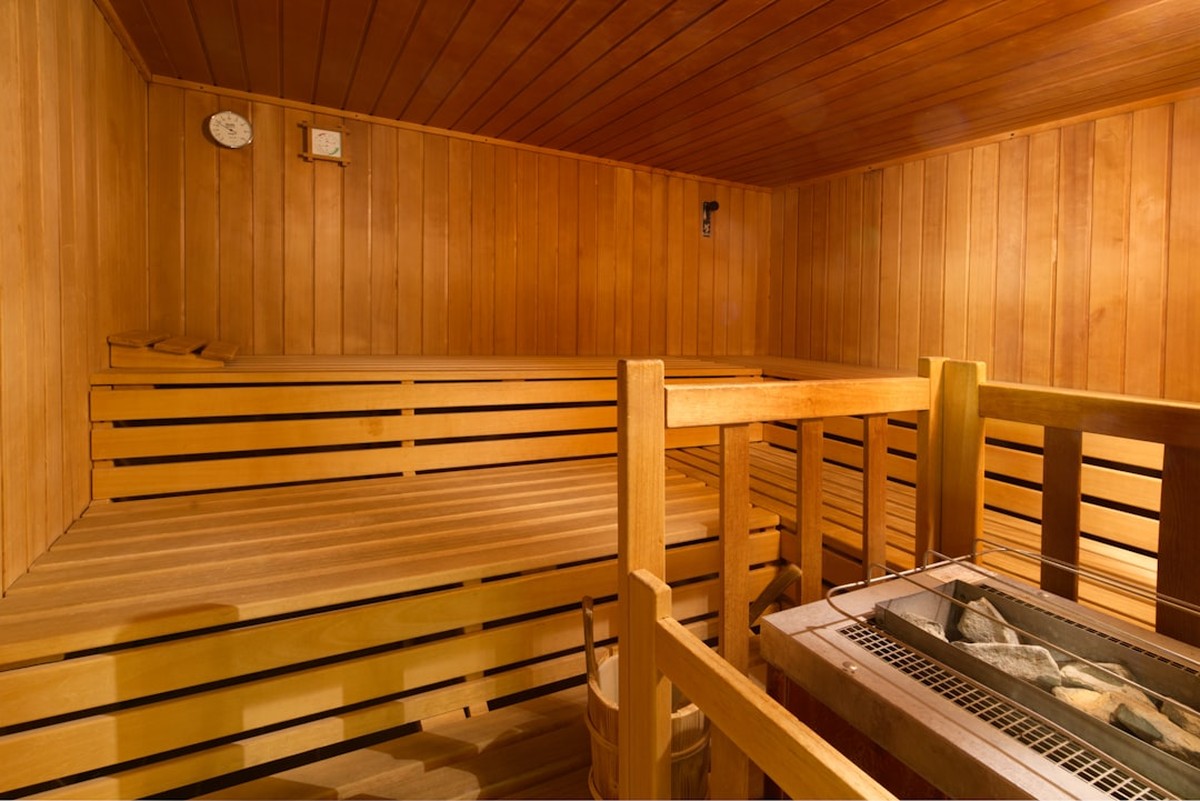Best Wellness Spa Packages Under $200 in Edmonton: The Complete 2026 Guide best wellness spa packages under 200 in edmonton the co clean