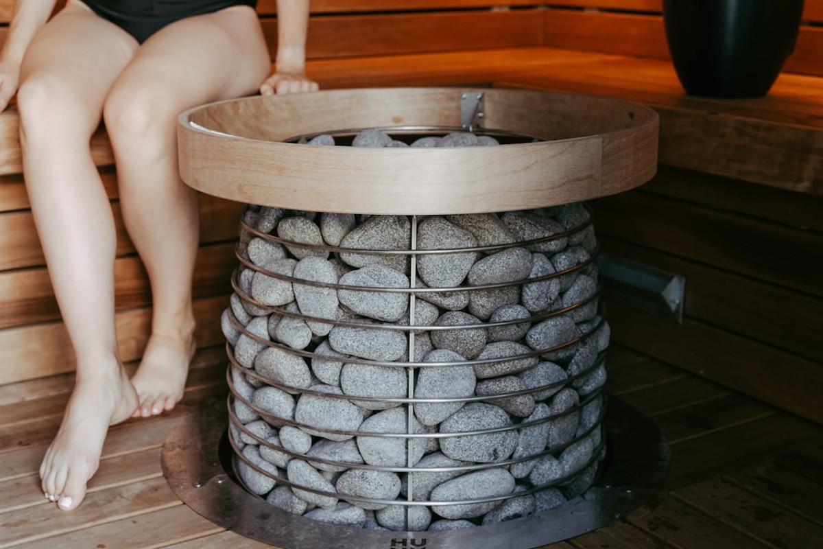 how to recover from intense workouts using spa services clean