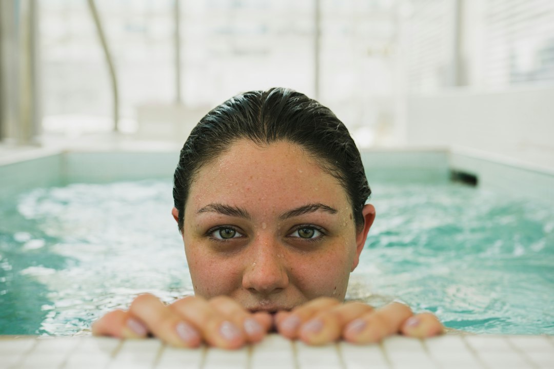 How to Handle Thermal Shock Between Seasons in Edmonton: A Step-by-Step Guide Step 1: Understand What Thermal Shock Actually Does to Your Body